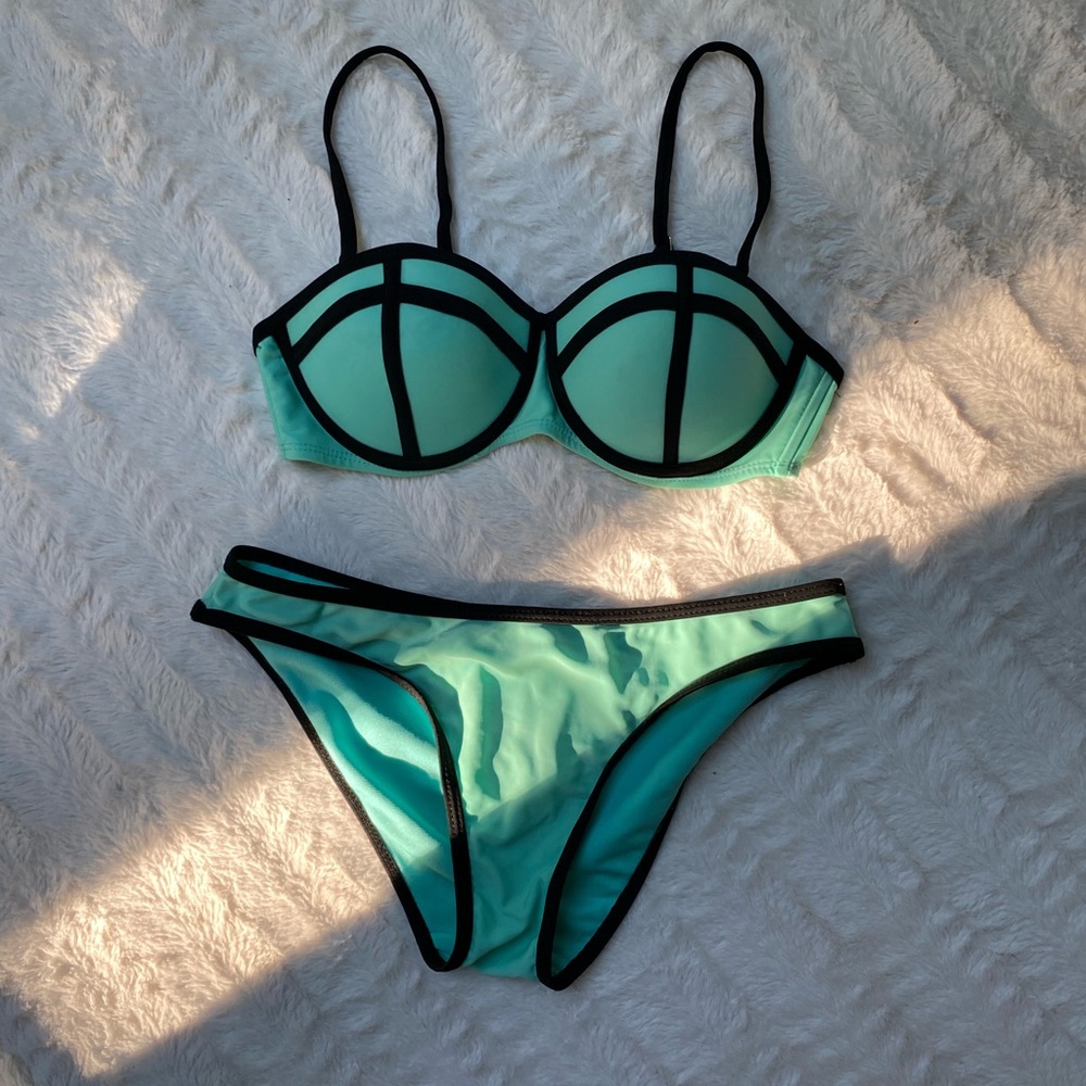 Neon blue triangle style bathing suit size small